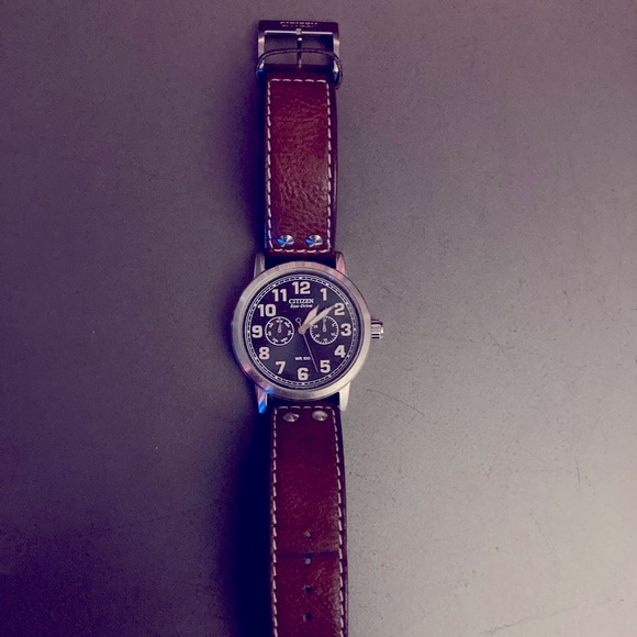 Citizen Watch - Picture 2 of 4